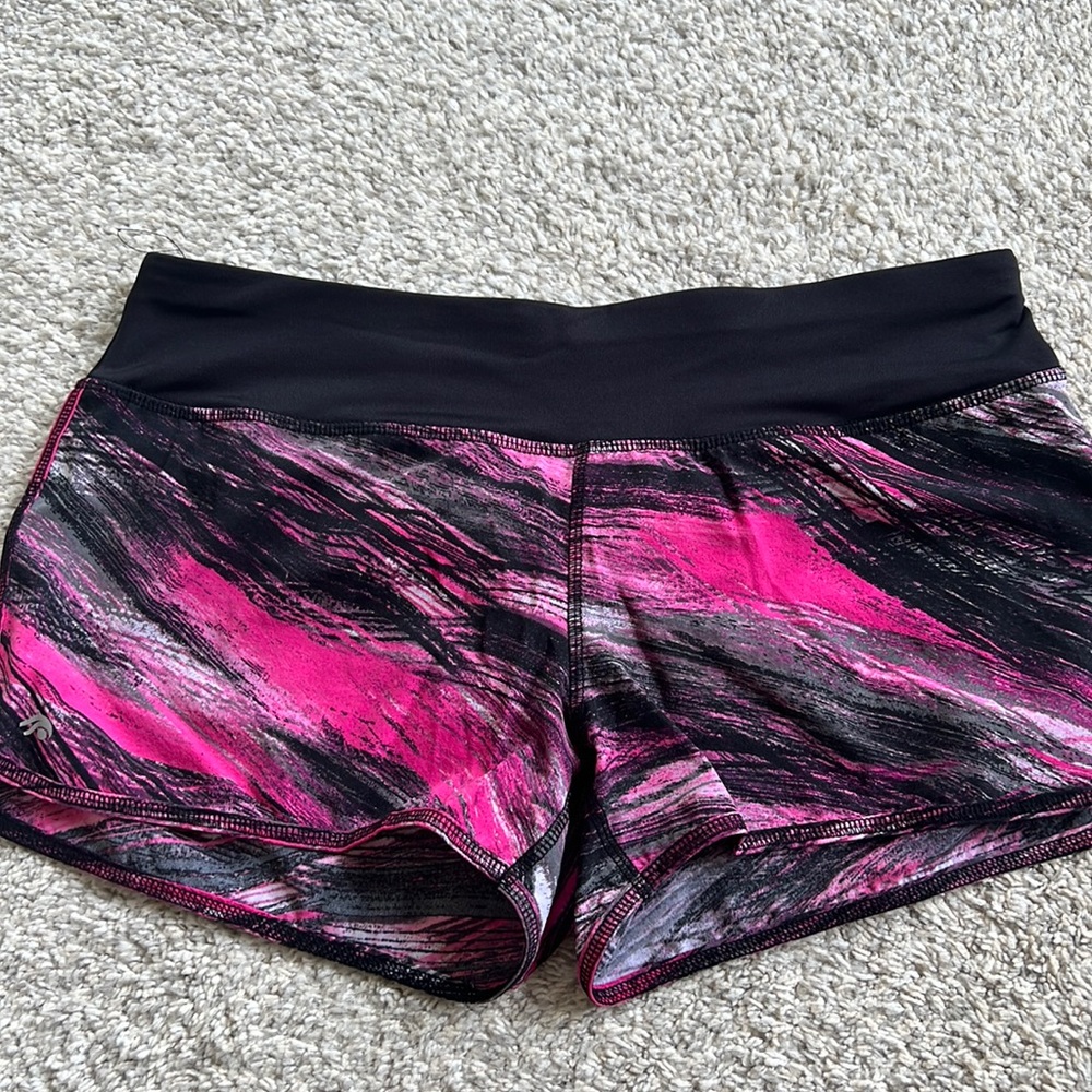 Ideology athletic shorts with zipper pocket & underwear